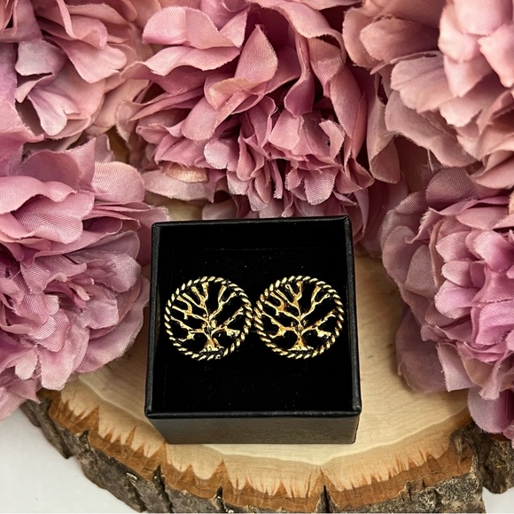 Twisted Antiqued Gold Tree of Life Cufflinks - Picture 15 of 16